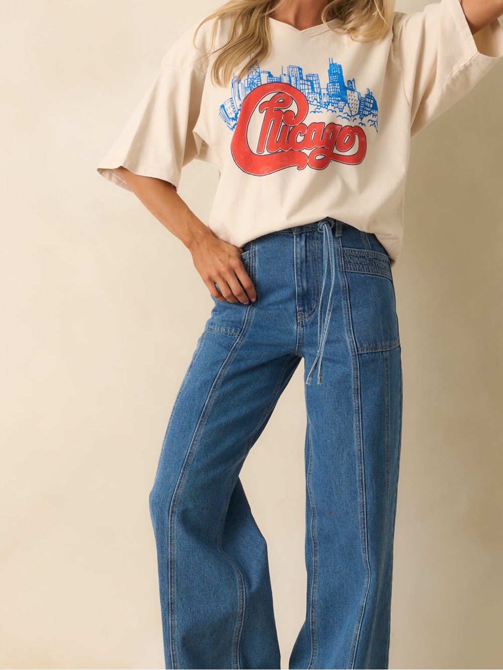 Daydreamer Chicago Tee - Picture 2 of 6